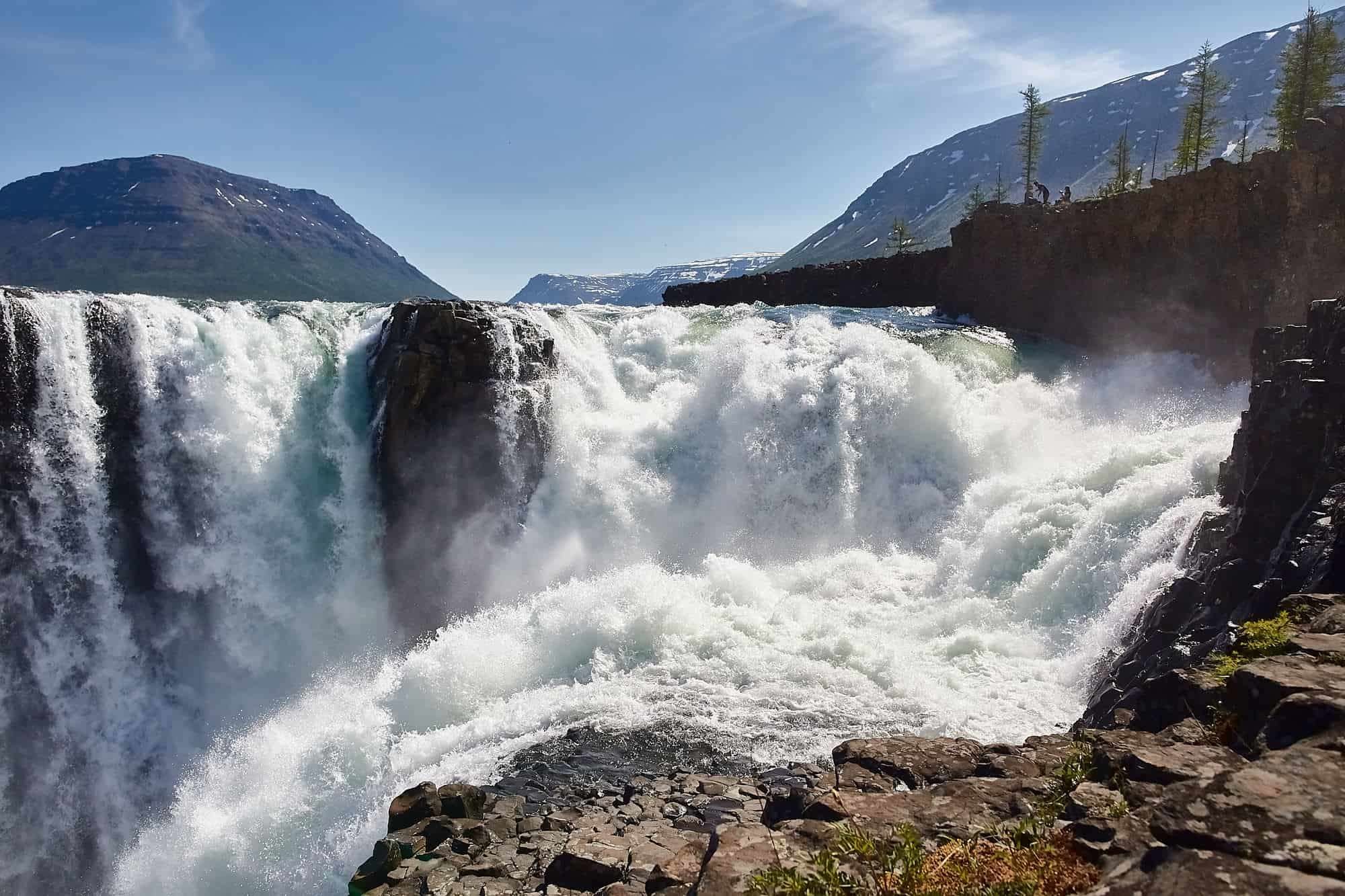 Плато Путорана самый большой водопад